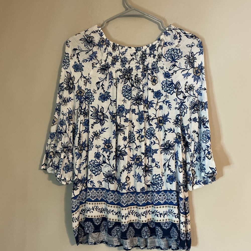 Blue White Floral Boho Blouse Medium Coastal Grandma - Picture 7 of 11